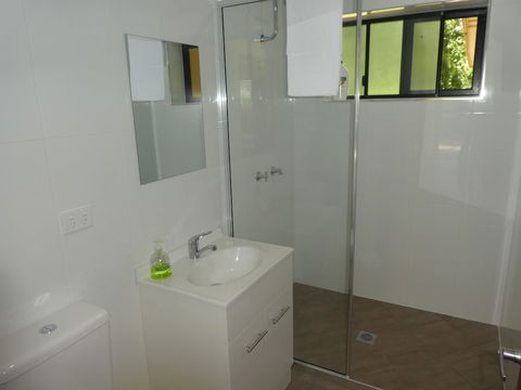 The Summit Rainforest Retreat - Mackay Tourism 6