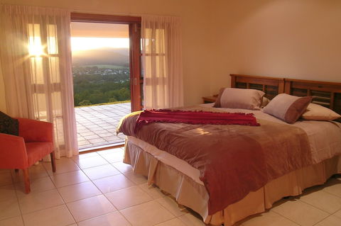 The Summit Rainforest Retreat - Mackay Tourism 2