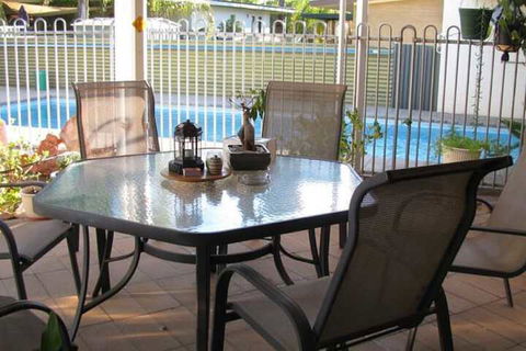 Kathys Place Bed And Breakfast - Mackay Tourism 5
