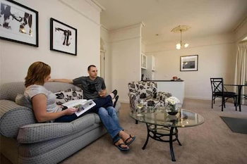 Brice Hill Country Lodge - Mackay Tourism 4