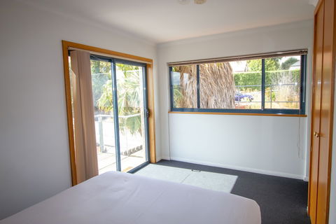 96 On Arthur Apartments - Mackay Tourism 4