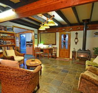 Broadwater Bed  Breakfast - Mackay Tourism