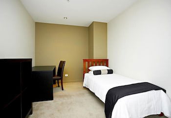 Astra Apartments - Docklands - Mackay Tourism 3