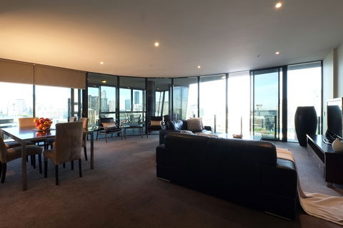 ACD Apartments - Mackay Tourism 5