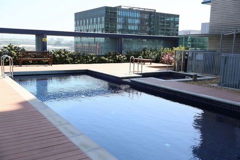 ACD Apartments - Mackay Tourism 0