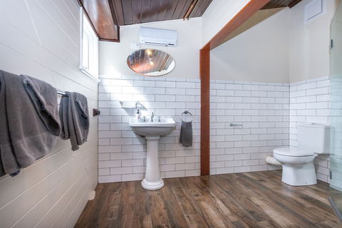 Fremantle Bed And Breakfast - Mackay Tourism 3