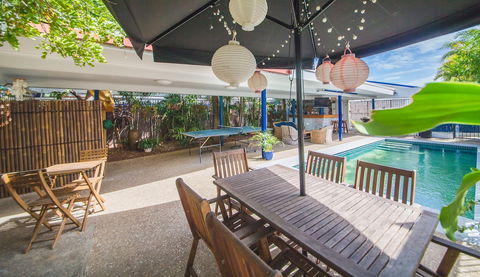 The Cosmopolitan Motel And Serviced Apartments - Mackay Tourism 3