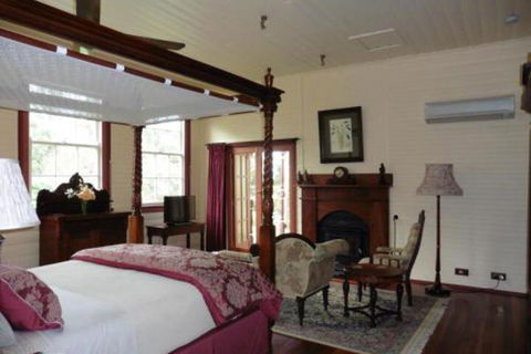 The Old School Bed & Breakfast - Mackay Tourism 2