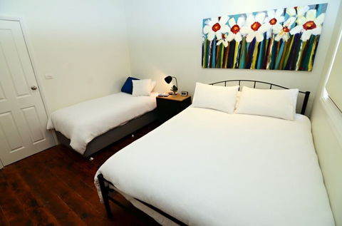 Thelma's Temora - Mackay Tourism 2