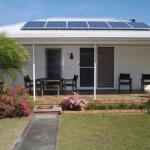 Fleur Cottage 7 Willow Street - Mackay Tourism 0
