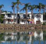 Beachfront 2 25 Willow Street