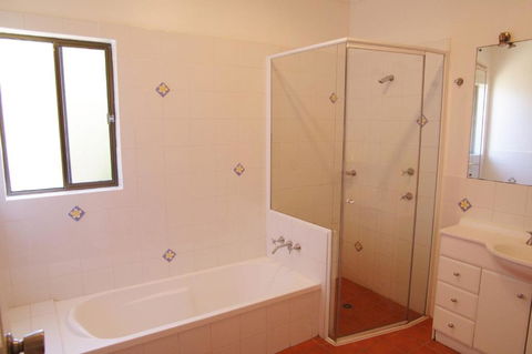 Cooinda 17 Dulconghi Street - Mackay Tourism 4