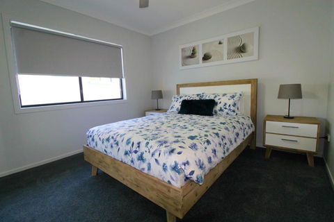 Dolphin Court 2 1 Gowing Street - Mackay Tourism 5