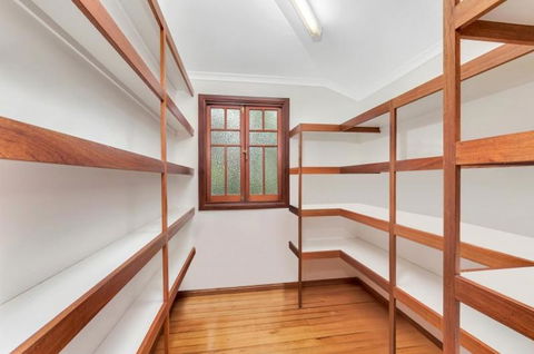 Edge Hill Holiday Home / Cairns - Mackay Tourism 6