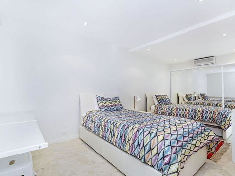 Perfect Beach Front Duplex The Entrance North - Mackay Tourism 1