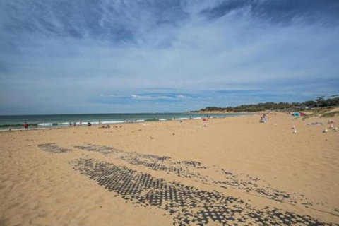 Nautical Rise Torquay - Mackay Tourism 7