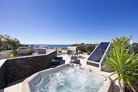 Harbourview Penthouse - Mackay Tourism 0