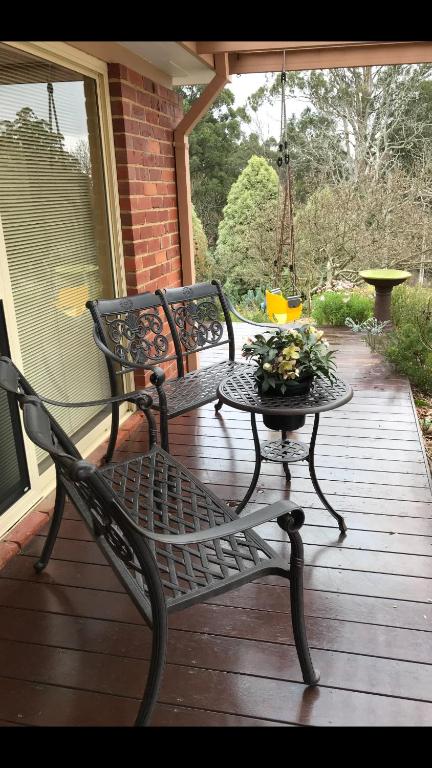 Holly Cottage - Mackay Tourism 2