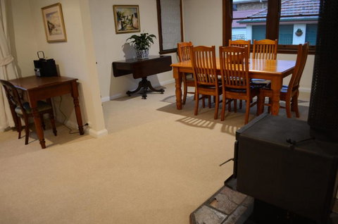 Coolamon On Marsh Armidale - Mackay Tourism 6