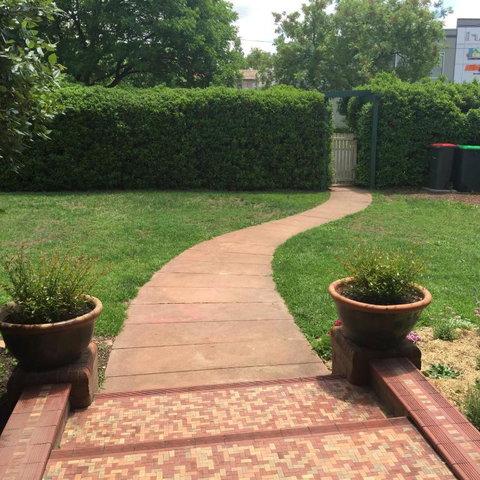 Coolamon On Marsh Armidale - Mackay Tourism 2