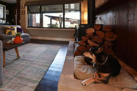 Millfield Eco Lodge With Views & Inside / Outside Hangouts - Mackay Tourism 0