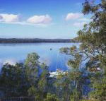 SilverWaters Waterfront Accommodation - Mackay Tourism