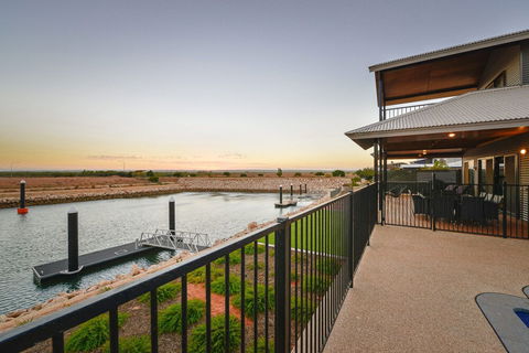 8 Kestrel Place - Mackay Tourism 1