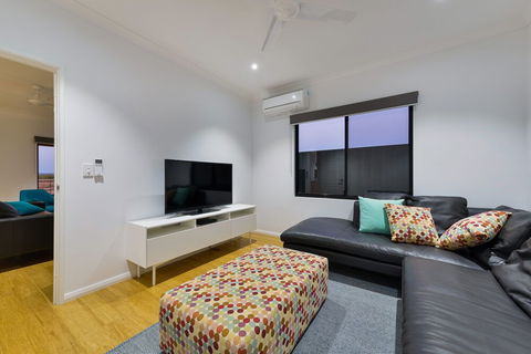 8 Kestrel Place - Mackay Tourism 2
