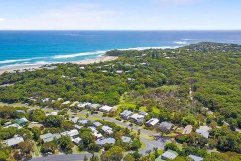 33 George Nothling Drive - Mackay Tourism 2