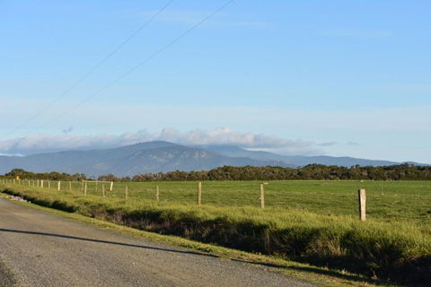 Tidal Dreaming Seaview Cottages - Mackay Tourism 3