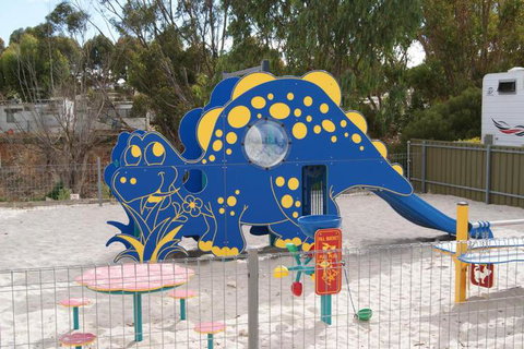 Ardrossan Caravan Park - Mackay Tourism 5