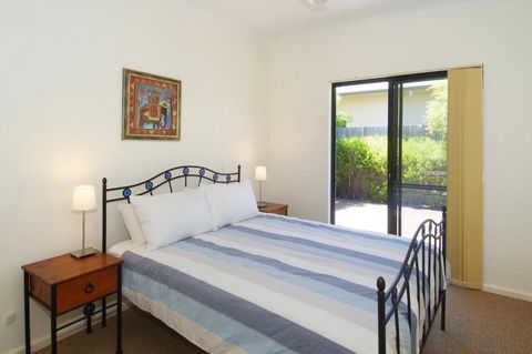 Quiet Cottage - Mackay Tourism 6