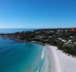 GRANITE BEACH HOUSE at Bay of Fires - Mackay Tourism