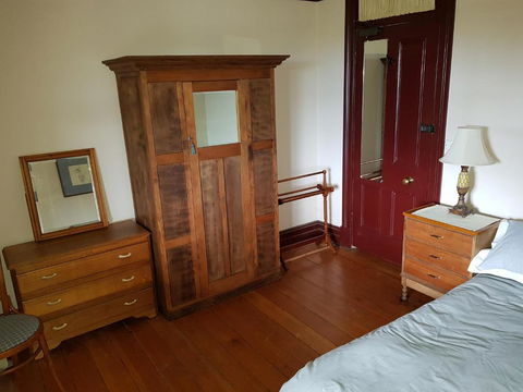 Holmhurst Guest House - Mackay Tourism 1