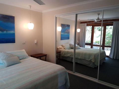 15 Larapinta Court Family Home With Swimming Pool In A Quiet Street & Central Location Close To CBD - Mackay Tourism 3