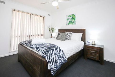 Allure Apartments Central - Mackay Tourism 1