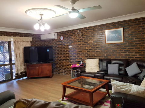 Lorac Bed & Breakfast - Mackay Tourism 3