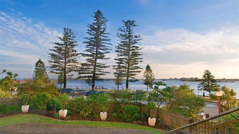 Allamanda U2 Awesome Location  - Mackay Tourism 5
