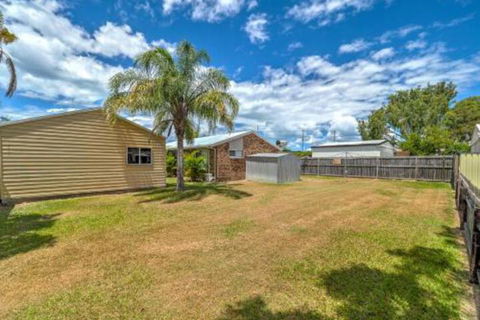 Affordable Holiday Home - Mackay Tourism 6
