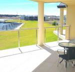 Island Waterfront Getaway WiFi - Mackay Tourism