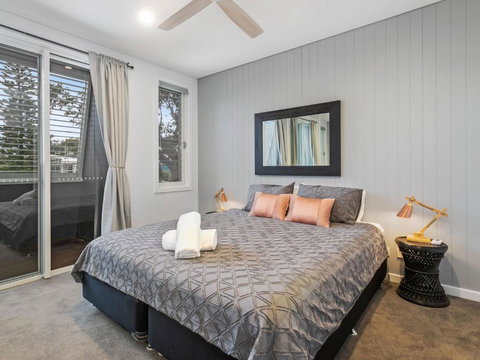 Pandanas Apartments 15A Mollymook Beach - Mackay Tourism 5