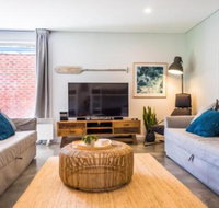 Pandanas Apartments 17B Mollymook Beach - Mackay Tourism