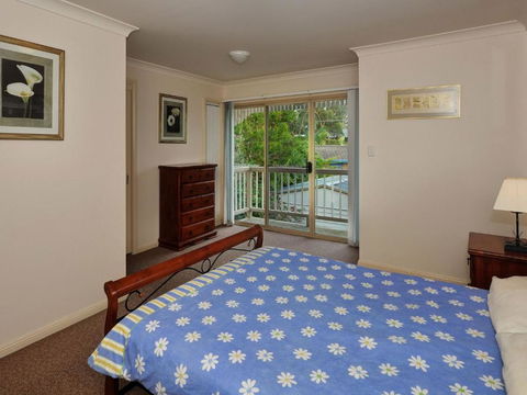 Modern 3 Bedroom Townhouse - Mackay Tourism 4