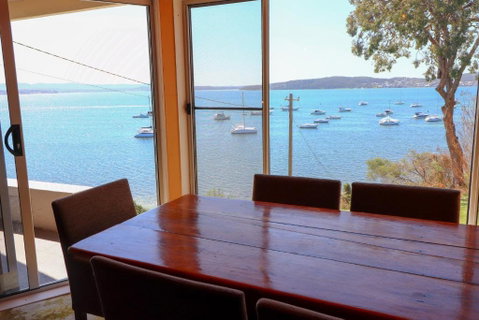 Tommys Lakehouse - Mackay Tourism 3
