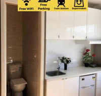 Travelers Affordable Studio Unit Beverly Hills - Mackay Tourism