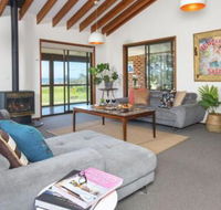 Beach House on Jones Beach Kiama Accommodation - Mackay Tourism