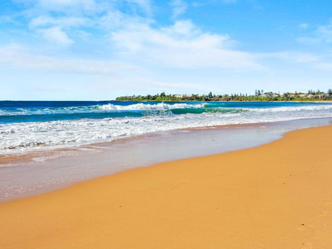 Bowery Beach House Spacious Family Accommodation - Mackay Tourism 3