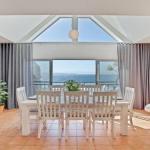 Dolphins Den Panoramic Views - Mackay Tourism 0