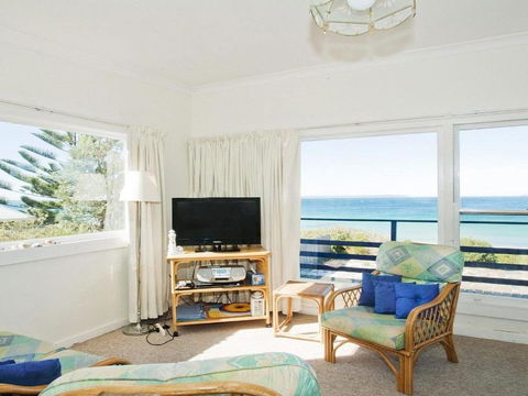 Eden On The Beach Beachside Getaway - Mackay Tourism 3