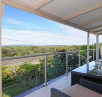 Marilyns 180 degree views of Jervis Bay - Mackay Tourism